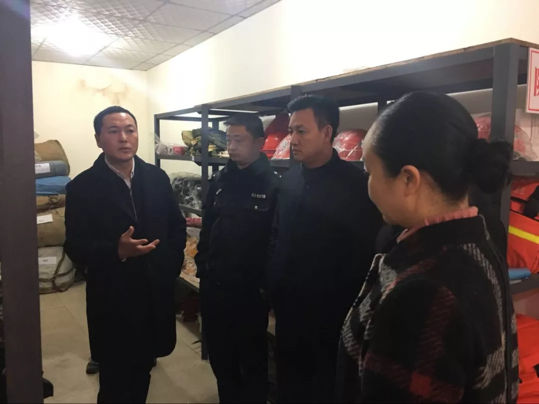 【川主镇】市政府副市长谢建平赴川主镇督导森林防火工作
